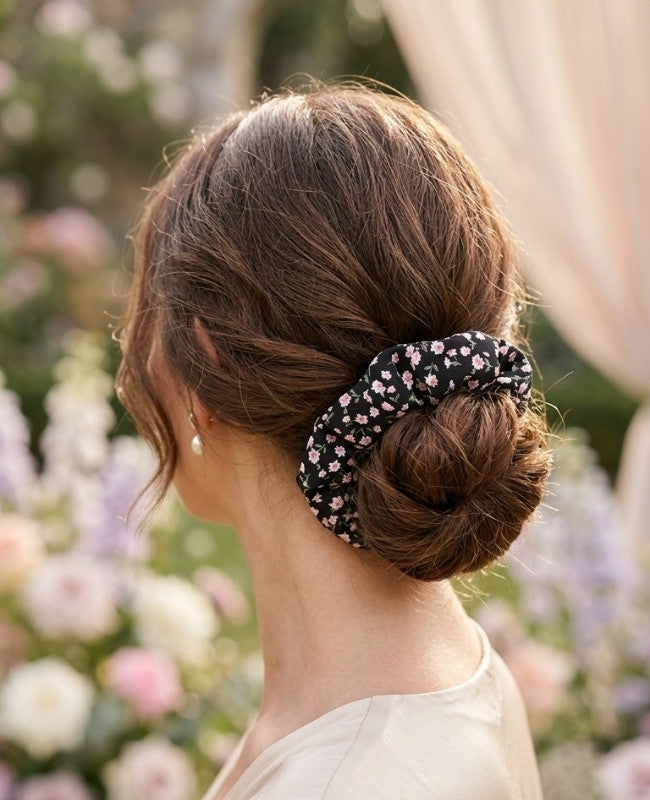 Scrunchie Svart Liberty n°3 Dam «Suzanne»