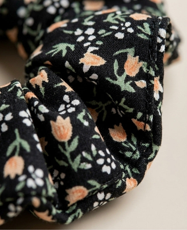 Scrunchie Liberty Svart nr 4 Dam «Suzanne»